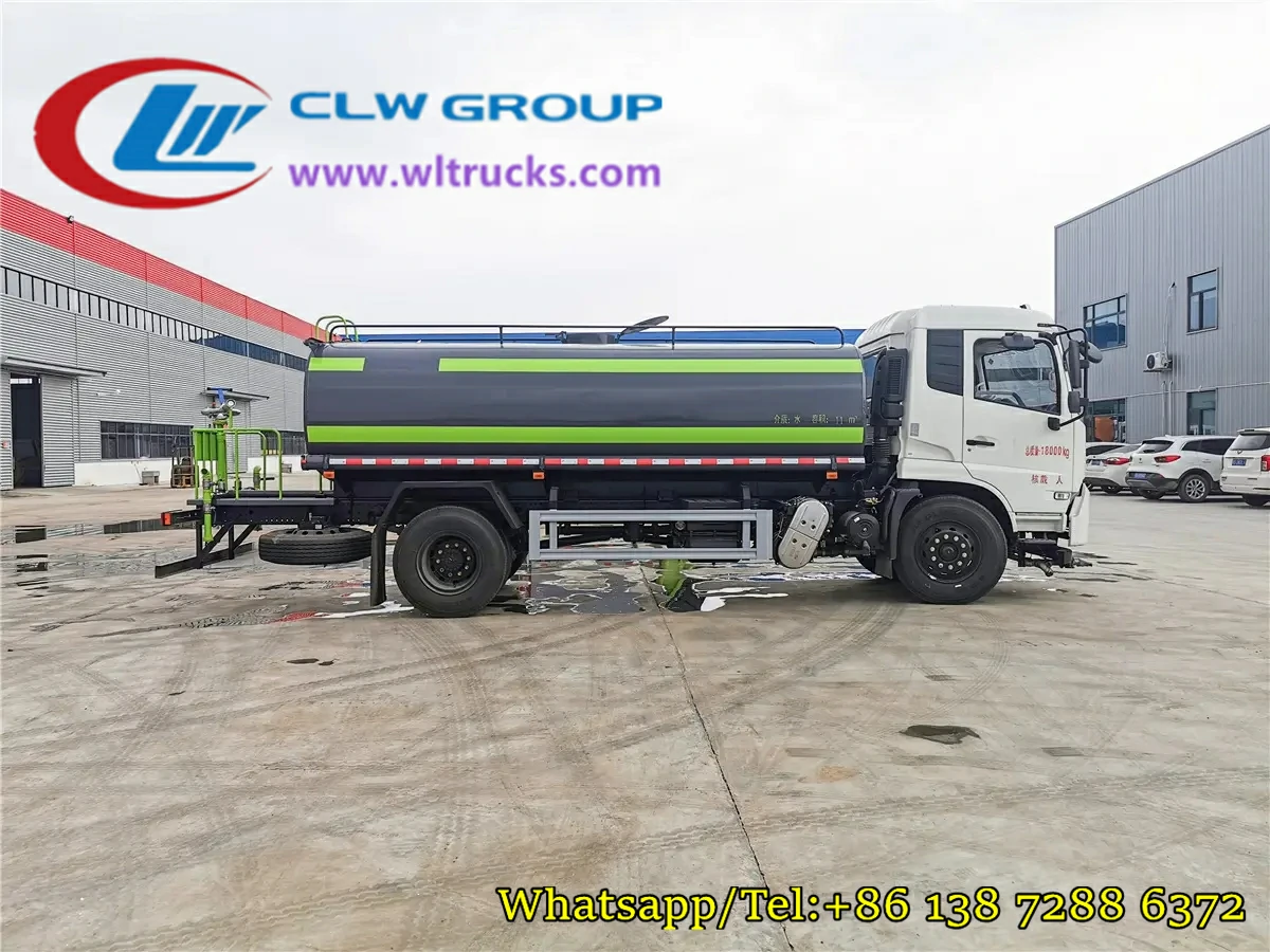 Dongfeng VR 2500 gallon fresh water tanker