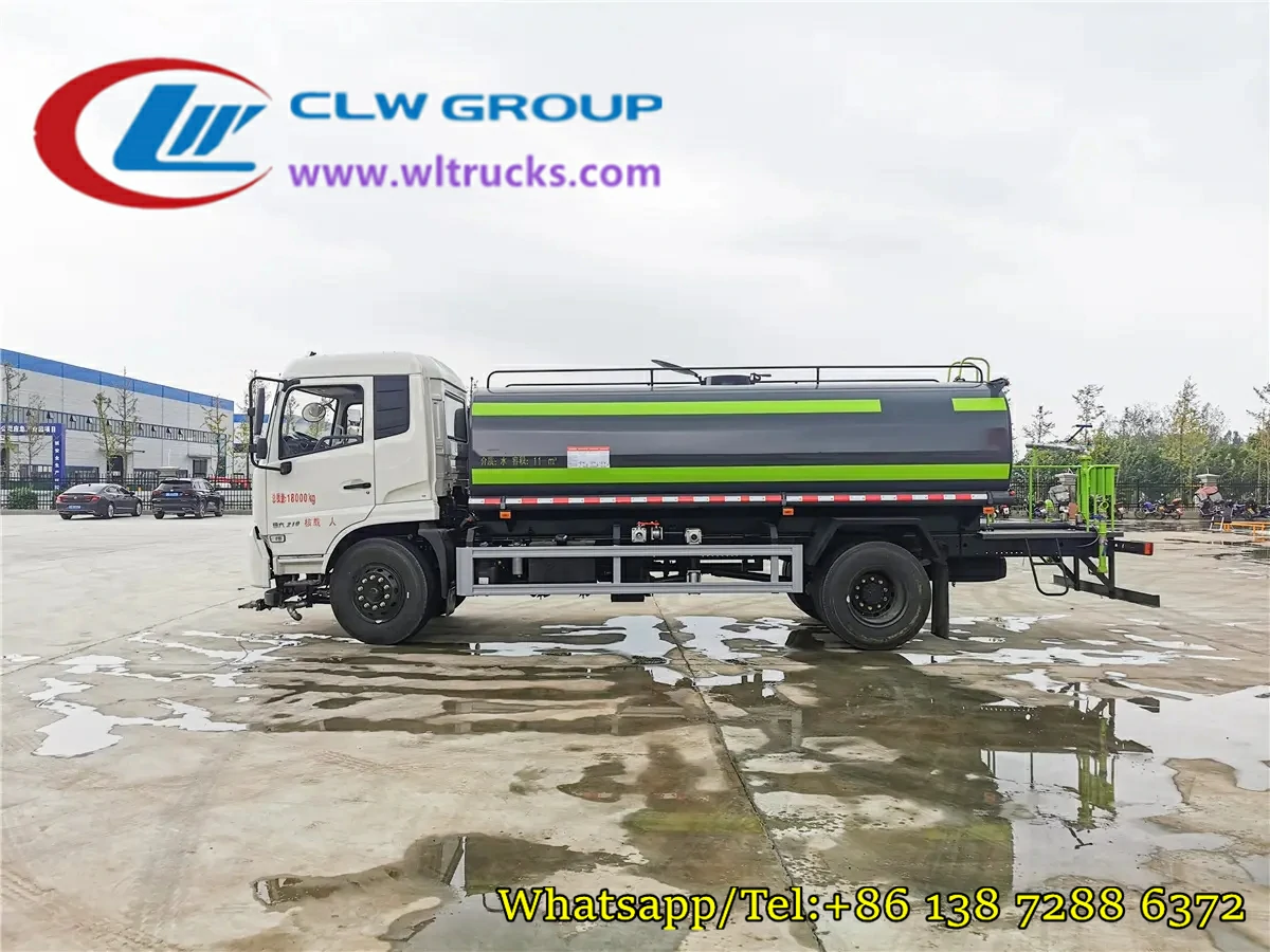 Dongfeng VR 2500 gallon potable water truck