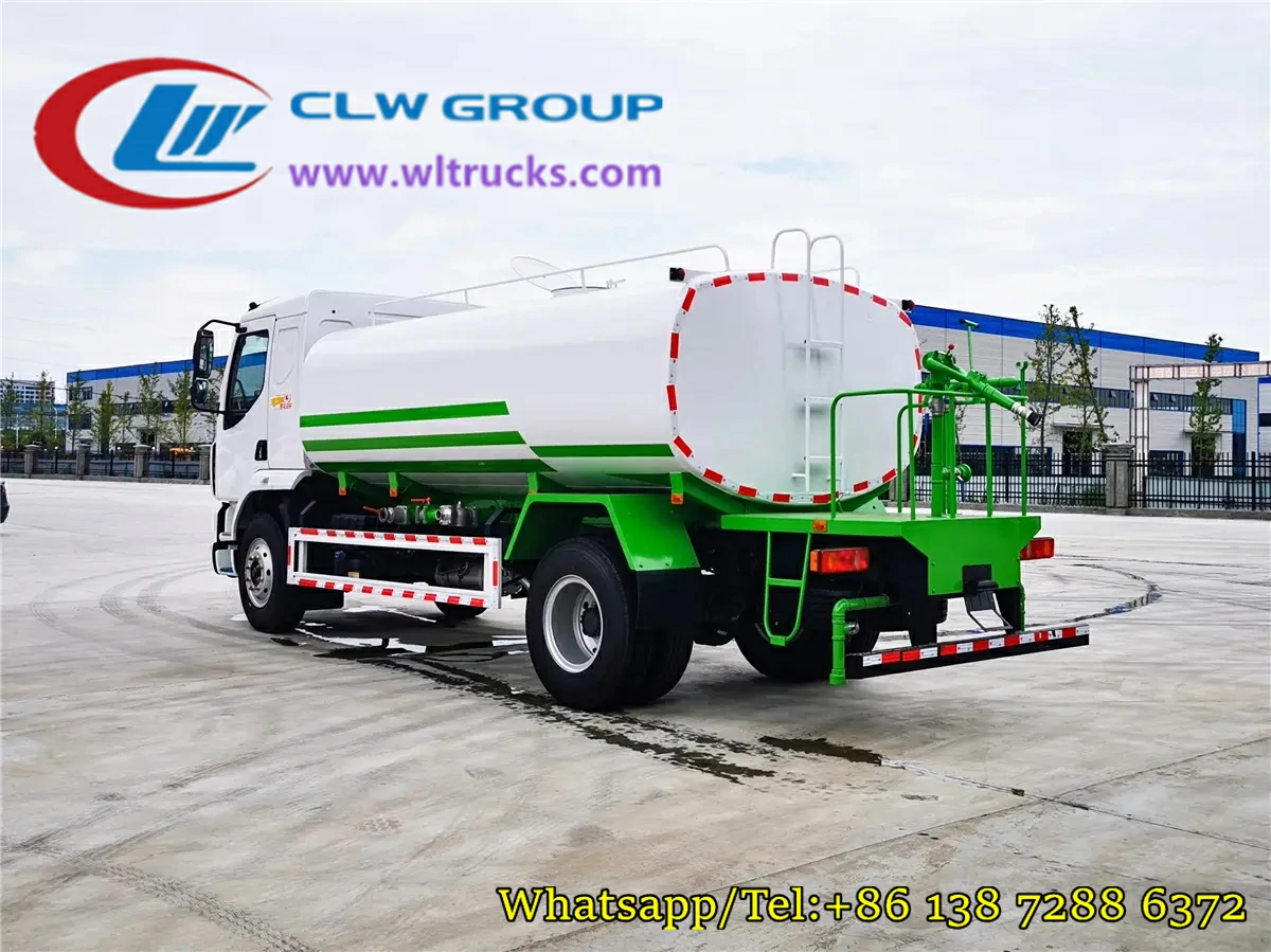 Liuqi Chenglong M3 15000liters water hauler